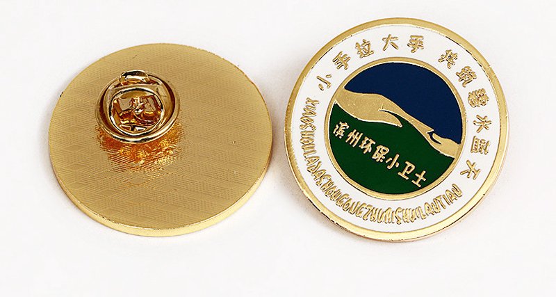 金属徽章制作：从设计到成品的全过程