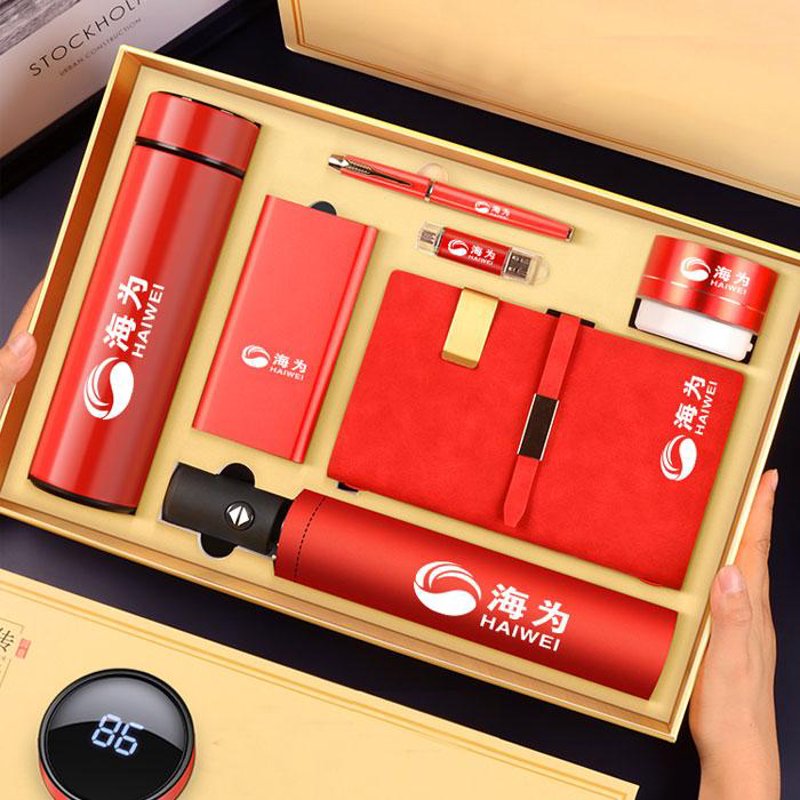 水晶奖牌定制:打造独特荣誉感的秘密武器